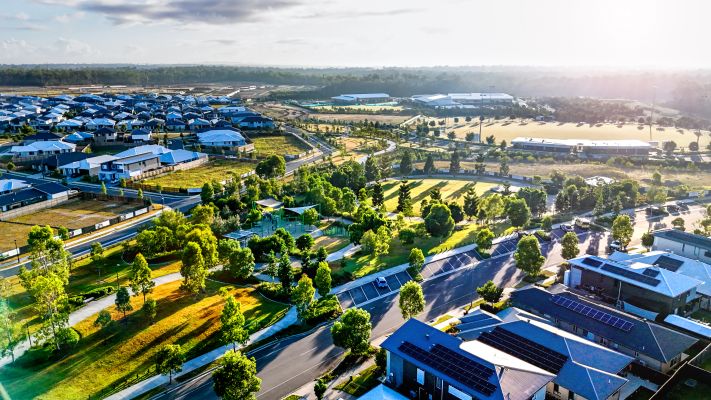 Aerial image of Everleigh housing estate in Greater Flagstone