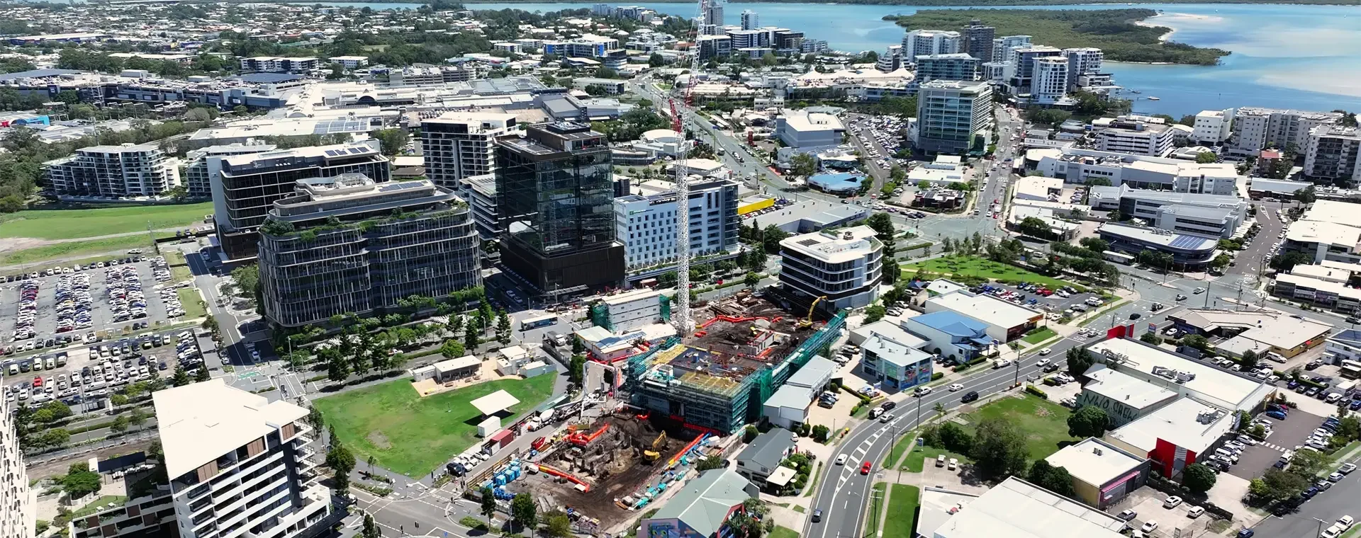 Maroochydore City Centre showing SOL by Walker residential apartments under construction